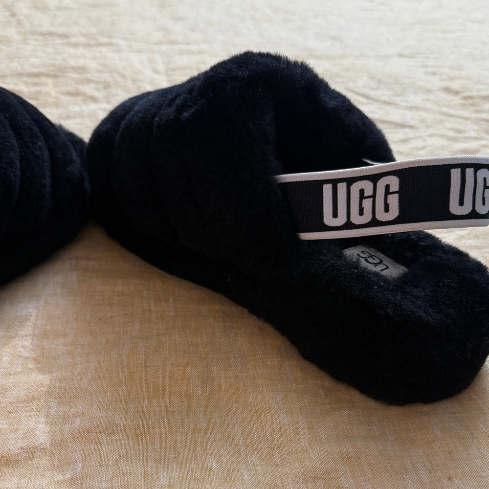 UGG Fluff Yeah slippers - Picture 6 of 17